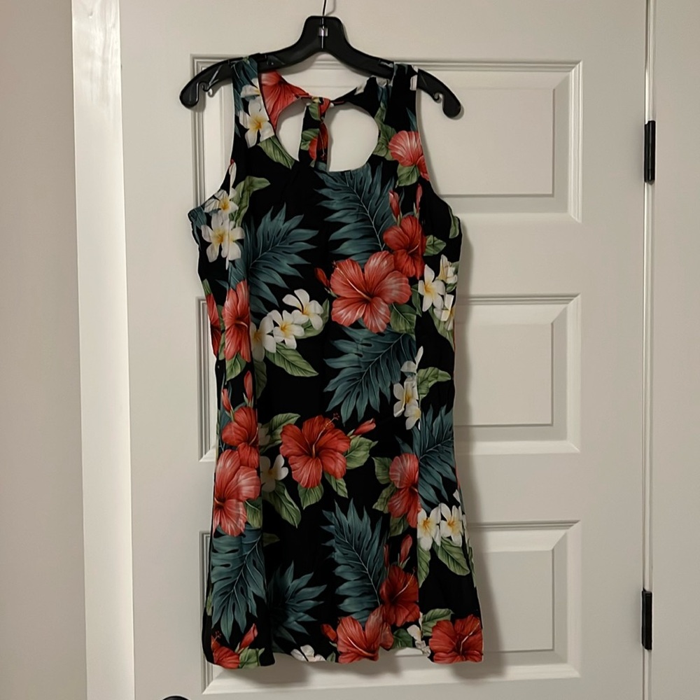 Hawaiian Dress